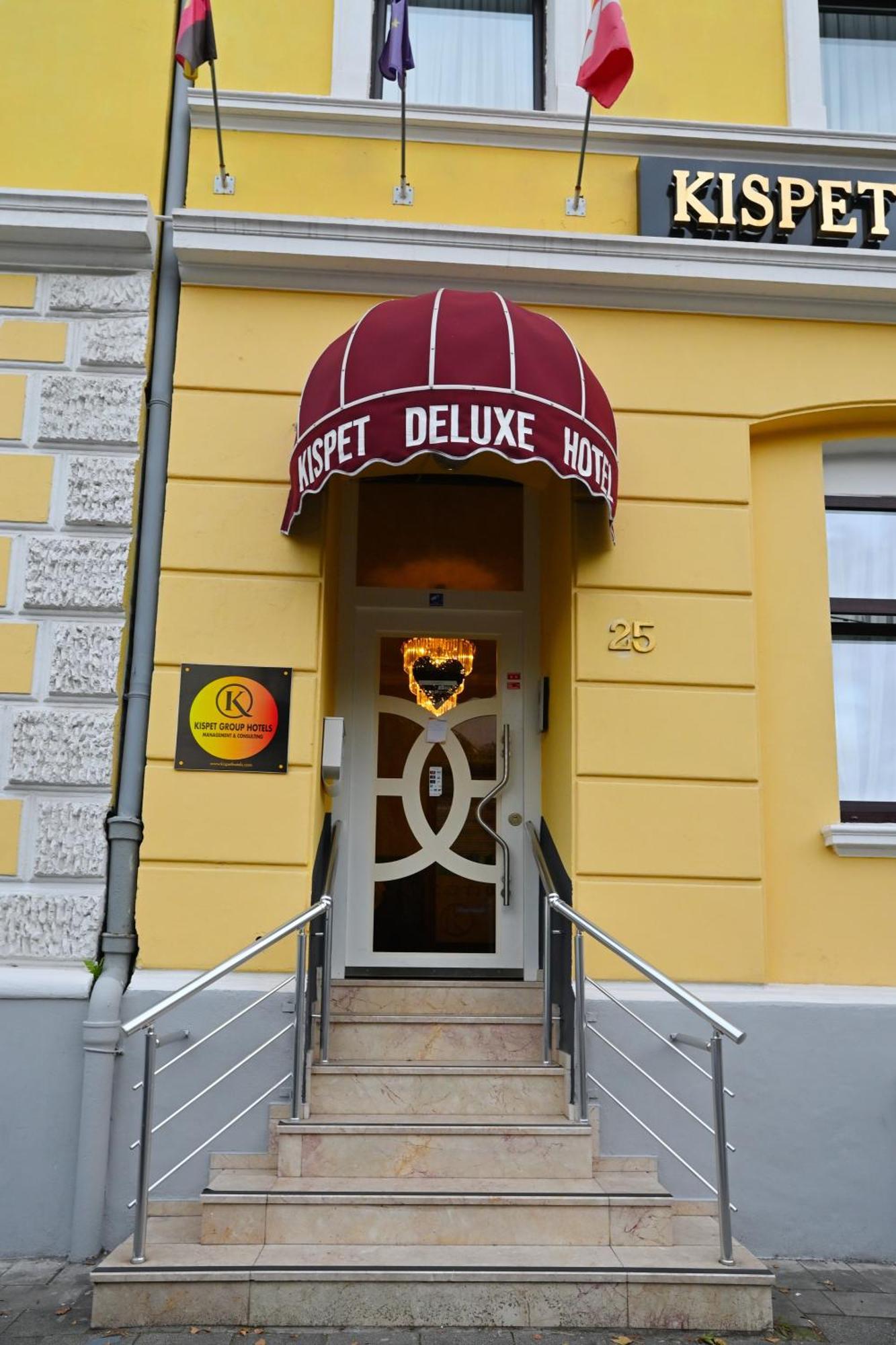 Kispet Deluxe Hotels&Suites Oberhausen  Exteriör bild