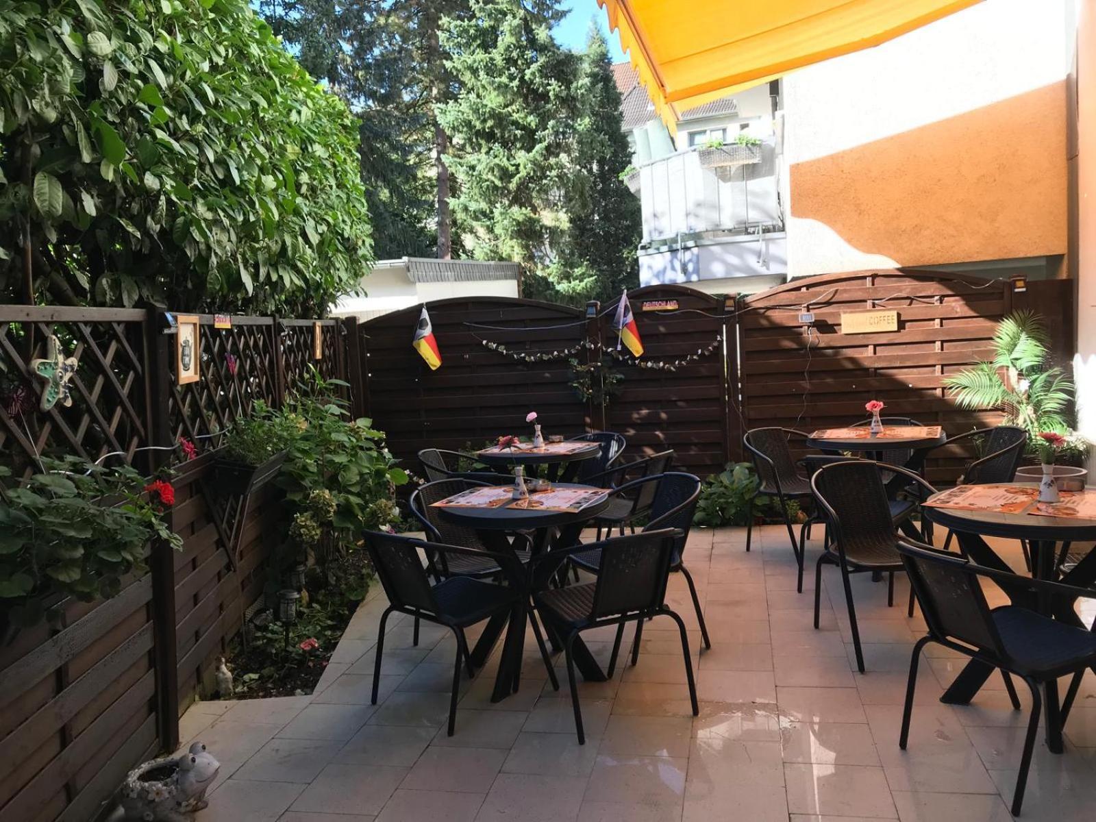 Kispet Deluxe Hotels&Suites Oberhausen  Exteriör bild