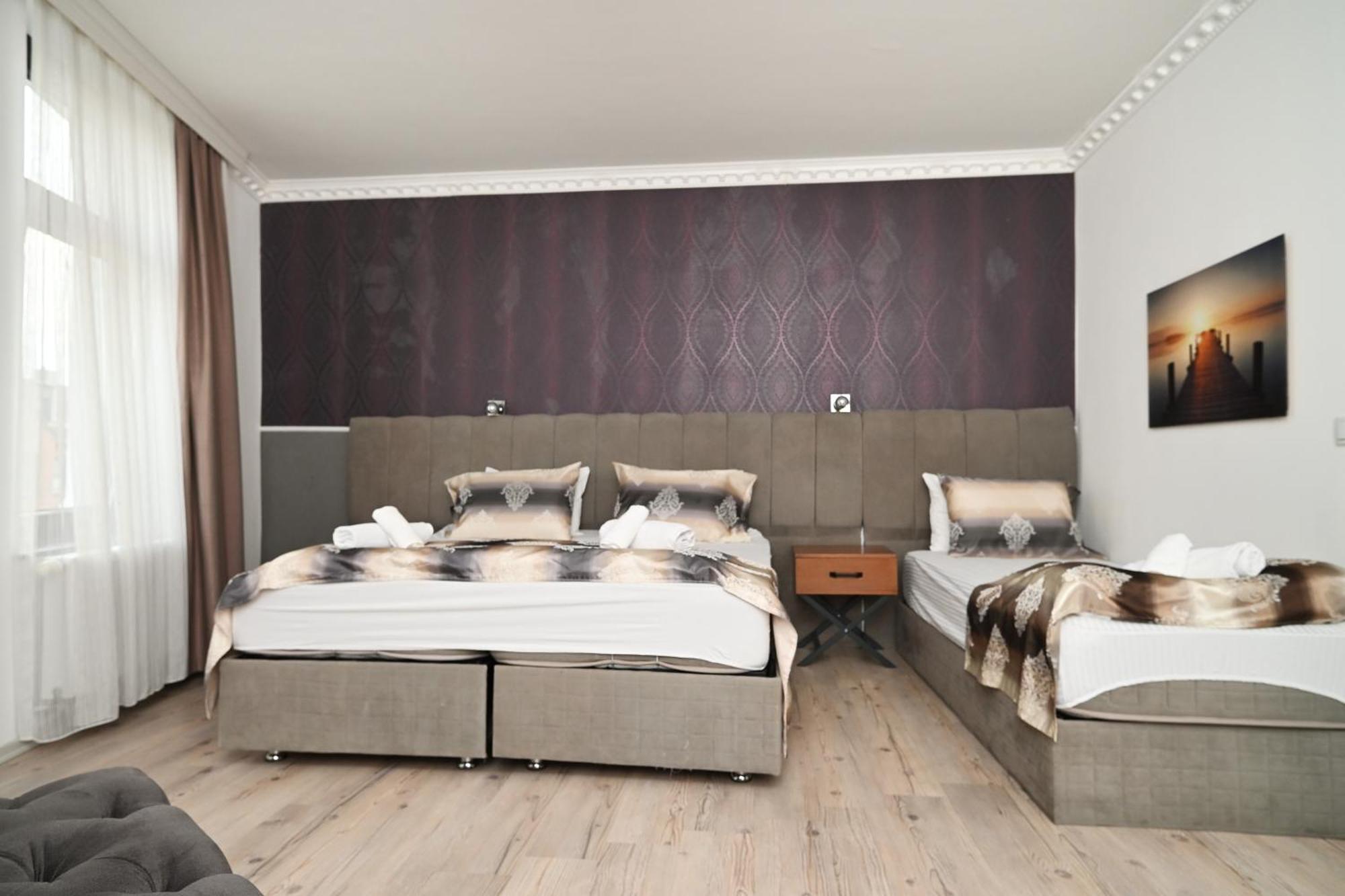 Kispet Deluxe Hotels&Suites Oberhausen  Exteriör bild