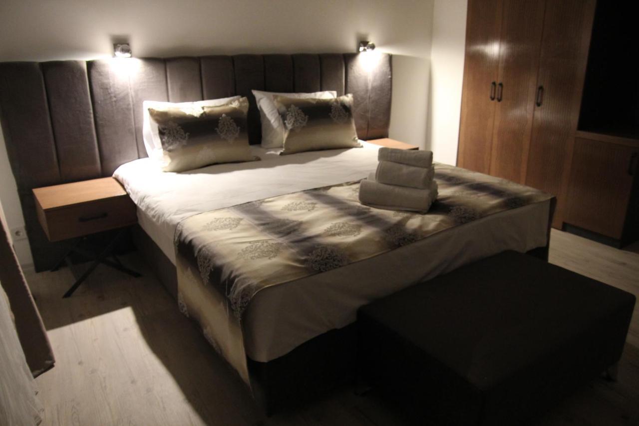 Kispet Deluxe Hotels&Suites Oberhausen  Exteriör bild